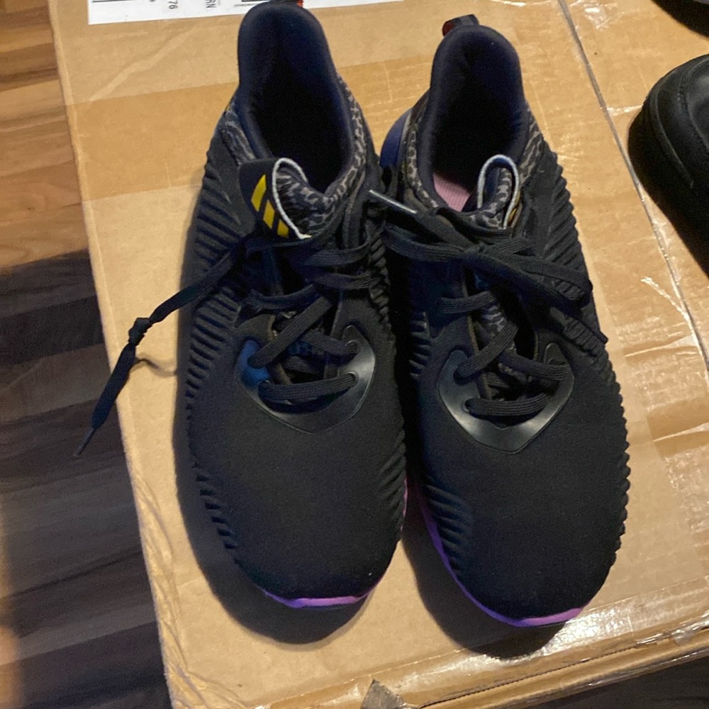 Adidas alpha bounce